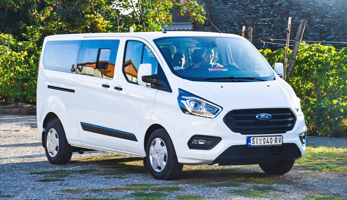 ПРВИ ДАН У ШКОЛУ НОВИМ КОМБИ ВОЗИЛОМ