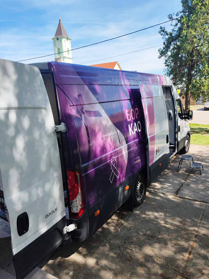 Први прегледи мобилног мамографа у Кукујевцима